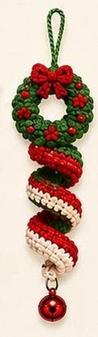 Wreath spiral ornament